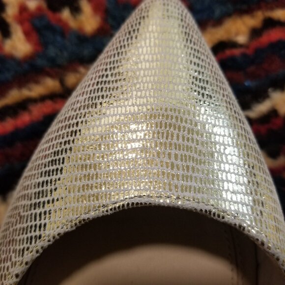 Marc Fisher LTD. Sunny 5 Slip On Leather d'Orsay Flats  Metallic Gold 7.5 M - Picture 4 of 14